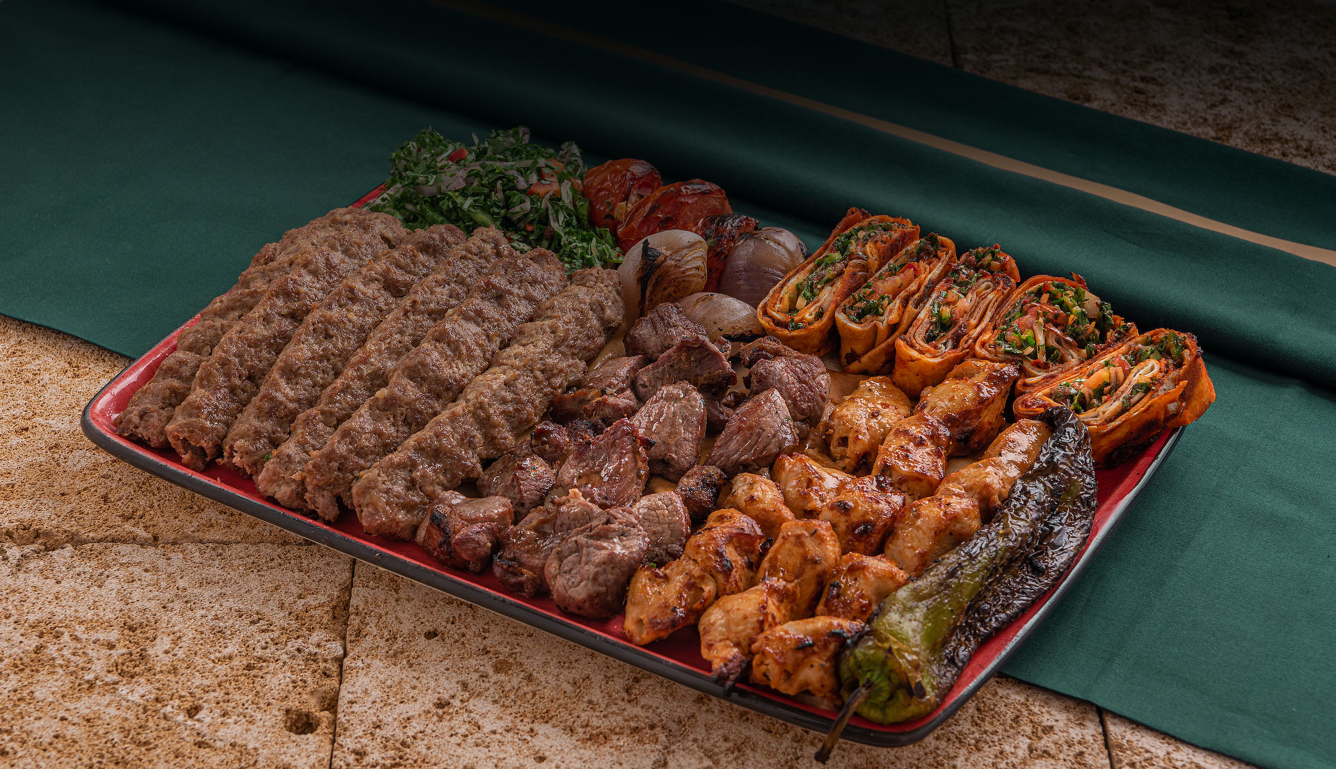 sliderm3 - Al Mashawi Al Halabya (Aleppo Grills)