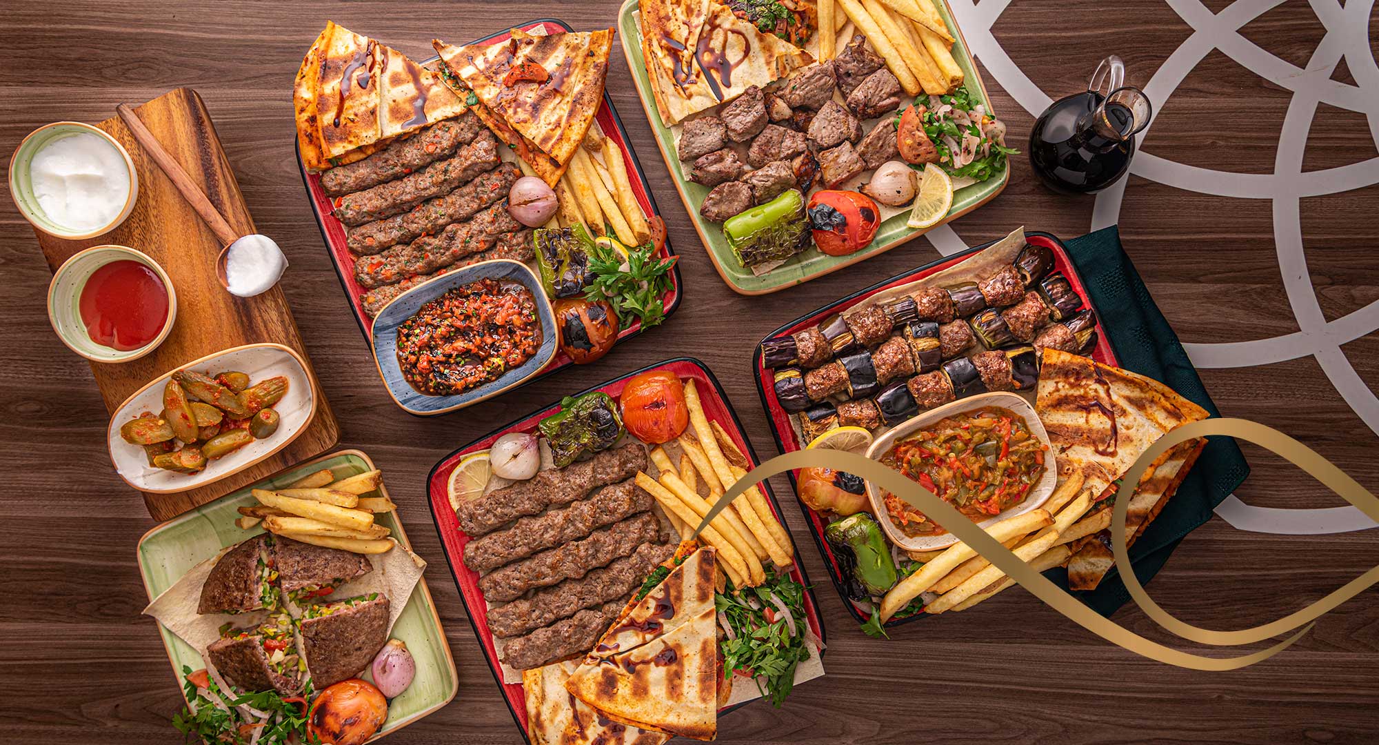Signature Mix Grill Platters at Al Mashawi Al Halabya