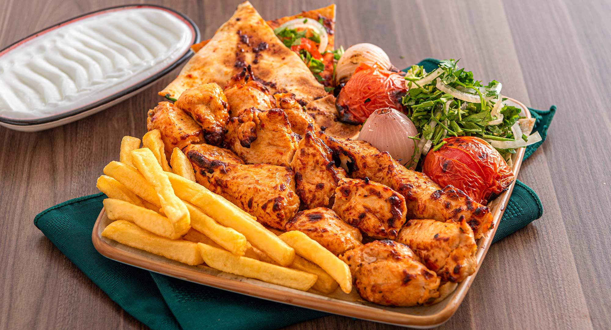 Why Al Mashawi Al Halabya is the Best Chicken Tikka Restaurant in Sharjah?